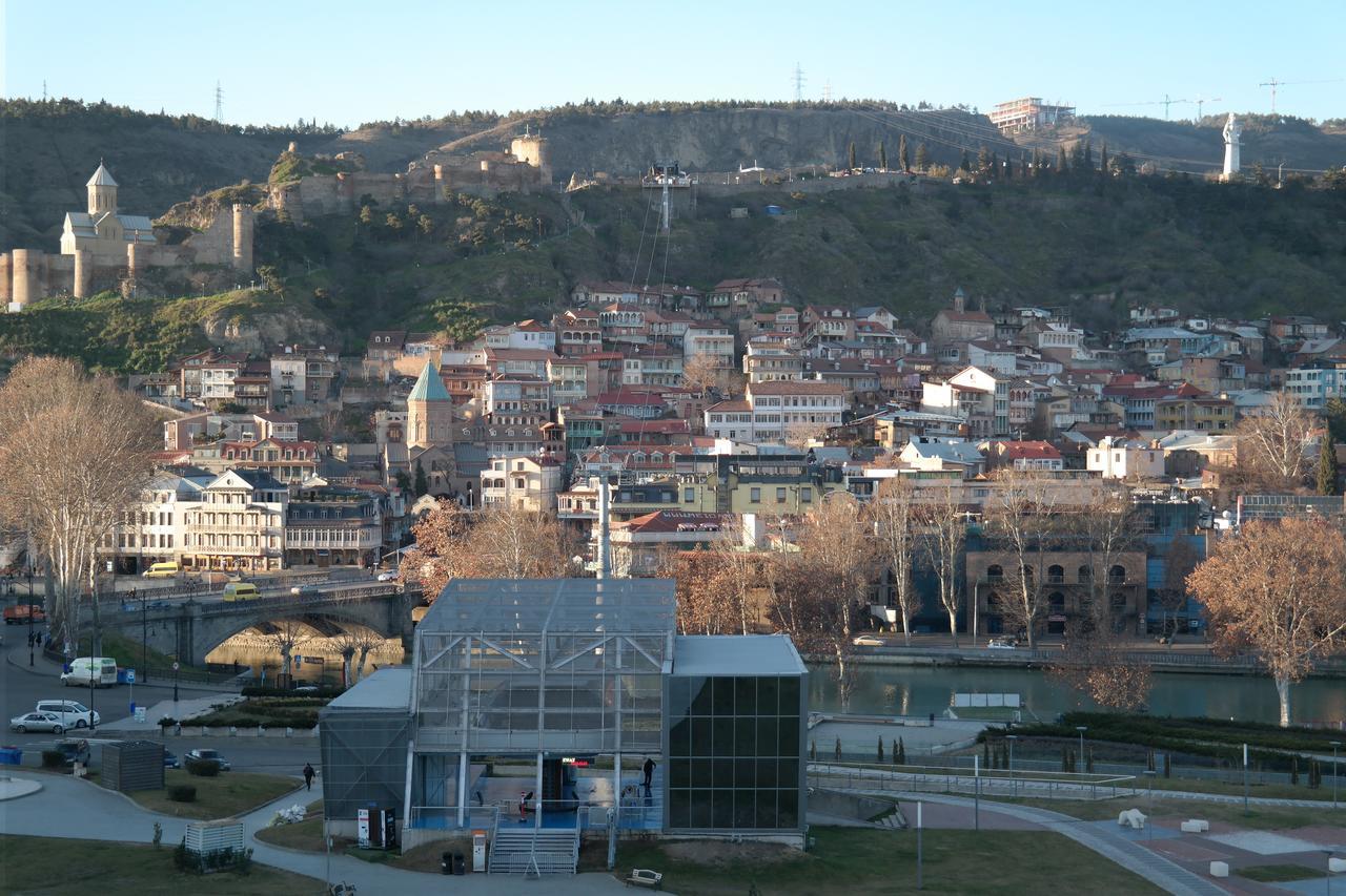 Family Holiday Apartment Tbilisi Exterior photo